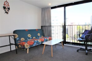 Comfort Apartment, 2 Bedrooms | Living area | Flat-screen TV - Brand-new & Comfy Two-bedroom Apt near Harbour (Auckland)