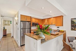 Fridge, microwave, oven, stovetop - PK D108 Spacious Condo at BeachFront Resort (Lahaina)