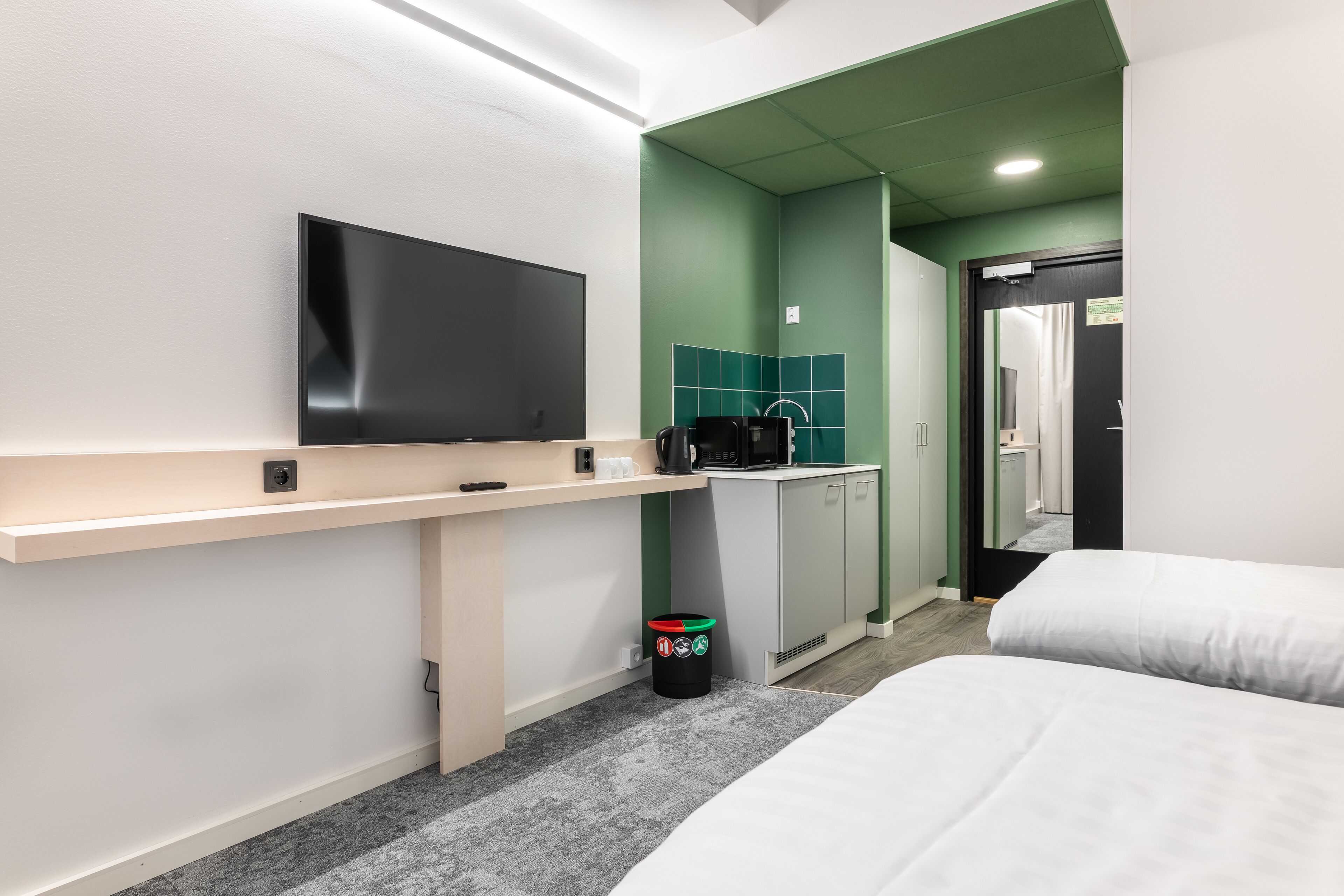 family room | blackout curtains, cots/infant beds, free wifi, bed sheets