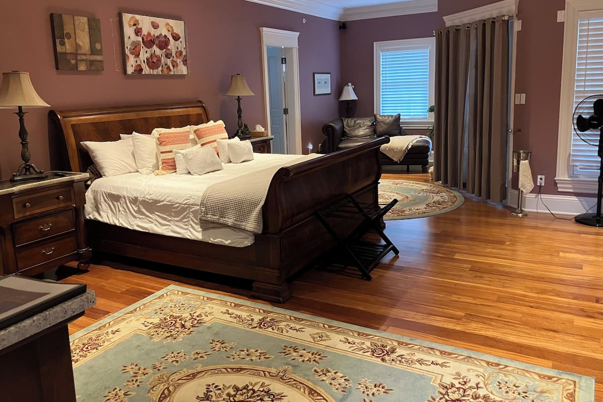 Honeymoon Room | 1 bedroom, Egyptian cotton sheets, premium bedding, down duvets