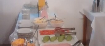 WHITE HOUSE MACHUPICCHU