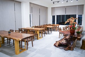 Free daily local cuisine breakfast