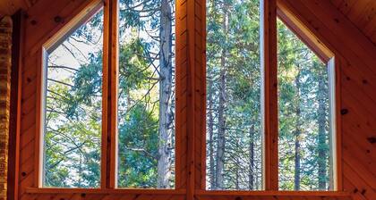 Evergreen • Game Room • Ski Bear Valley • Kayaks/SUP • Fast Wi-Fi • EV