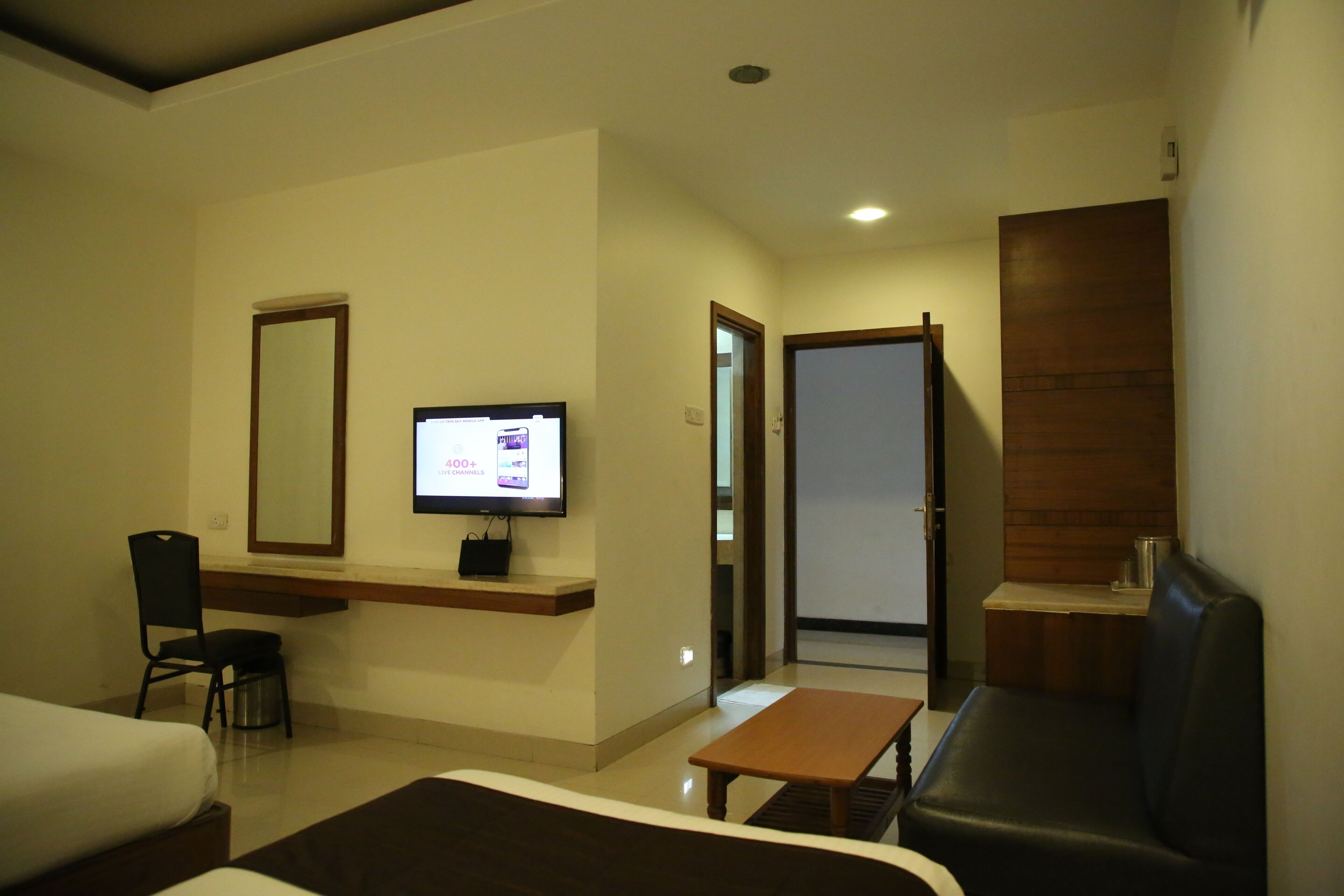 Deluxe Room, 1 Bedroom | View from room