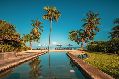 Manta Cove by Horizon Holidays