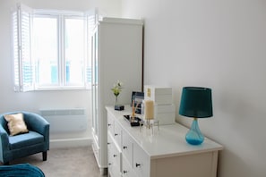 Comfort-Apartment | 2 Schlafzimmer, individuell eingerichtet, Bügeleisen/Bügelbrett