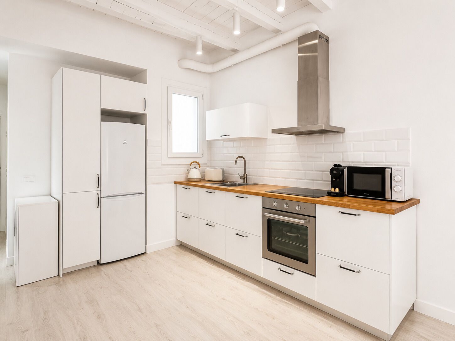 Apartment | Private kitchen | Full-size fridge, microwave, oven, stovetop