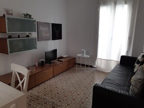 Apartment (2 Bedrooms) | Interior - Stay U-nique Apartments Begur (Barcelona)