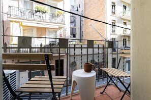 Living area - Stay U-nique Apartments Begur (Barcelona)