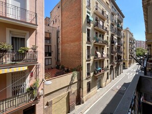 Front of property - Stay U-nique Apartments Begur (Barcelona)