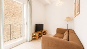 Apartment | 2 bedrooms, hypo-allergenic bedding, iron/ironing board, free WiFi