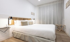 2 bedrooms, iron/ironing board, free WiFi, bed sheets - Stay U-nique Apartments Fabra i Puig (Barcelona)
