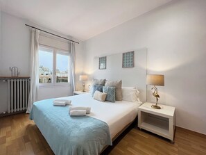 Apartment (2 Bedrooms) | Interior - Stay U-nique Apartments Rambla Catalunya (Barcelona)