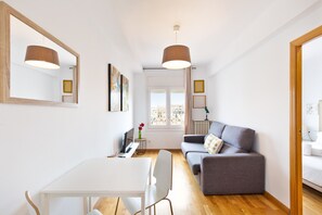 Apartment (1 Bedroom) | Front of property - Stay U-nique Apartments Rambla Catalunya (Barcelona)