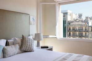 Apartment (1 Bedroom) | 1 bedroom, iron/ironing board, free WiFi, bed sheets - Stay U-nique Apartments Rambla Catalunya (Barcelona)