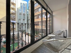 Apartment (2 Bedrooms) | Property grounds - Stay U-nique Apartments Rossello (Barcelona)