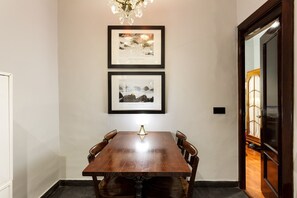 公寓 (2 Bedrooms) | 用餐區