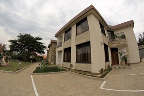Exterior - Nandi Residence (Kigali)
