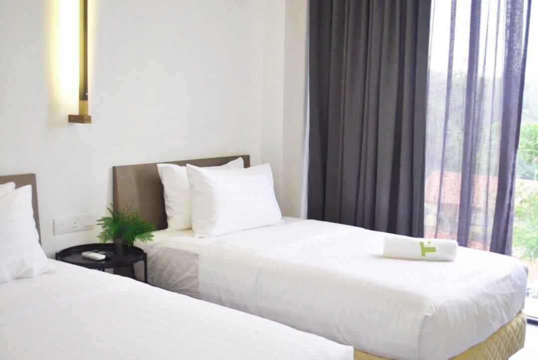 Desk, blackout drapes, iron/ironing board, free WiFi