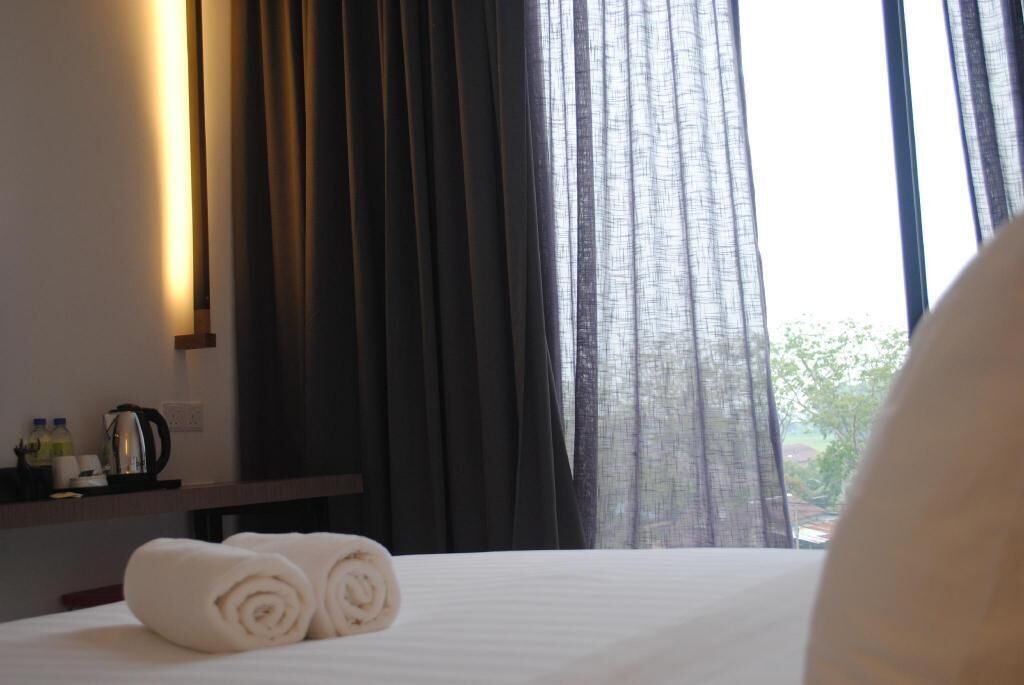 Desk, blackout drapes, iron/ironing board, free WiFi
