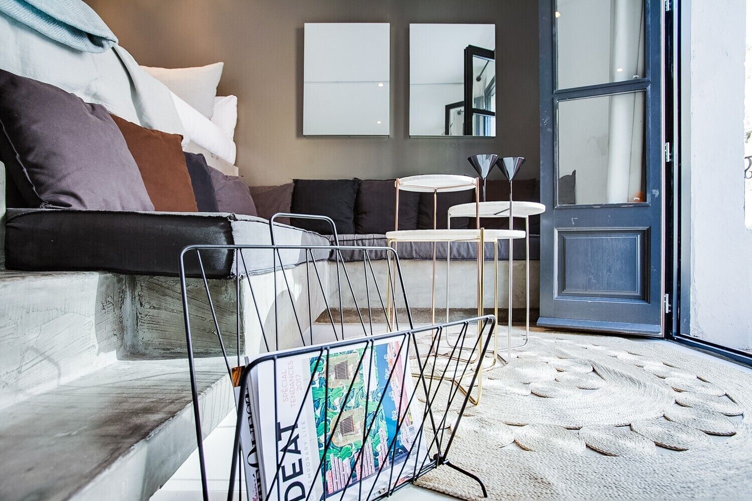 1 chambre, coffres-forts dans les chambres, fer et planche à repasser