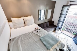 1 habitación y caja de seguridad en la habitación 