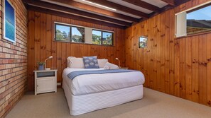 4 chambres, fer et planche à repasser, accès Internet, draps fournis