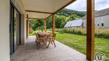 Comfort cottage, toegankelijk voor mindervaliden, uitzicht op bergen (PMR) | Terras