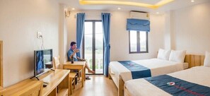 Standard Quadruple Room | Soundproofing, free WiFi - Cat Ba Valentine Hotel (Hai Phong)