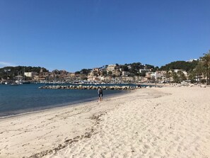 Beach - Perfectly Located Sea Front Apartment (Port de Sóller)