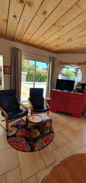 Interior - *RARE* Gîte 3 pers. #Private pool #Barn #Cholet #Oriental Park #Puy du Fou (Le MAY sur EVRE)