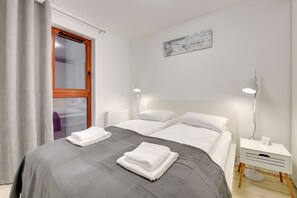 Apartamento, 1 quarto, acesso à piscina (63/35) | 1 quarto, ferros/tábuas de passar roupa, berço de viagem