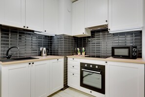 Apartment, 1 Schlafzimmer, Poolzugang (63/35) | Eigene Küche | Kühlschrank, Mikrowelle, Herdplatte, Geschirrspüler