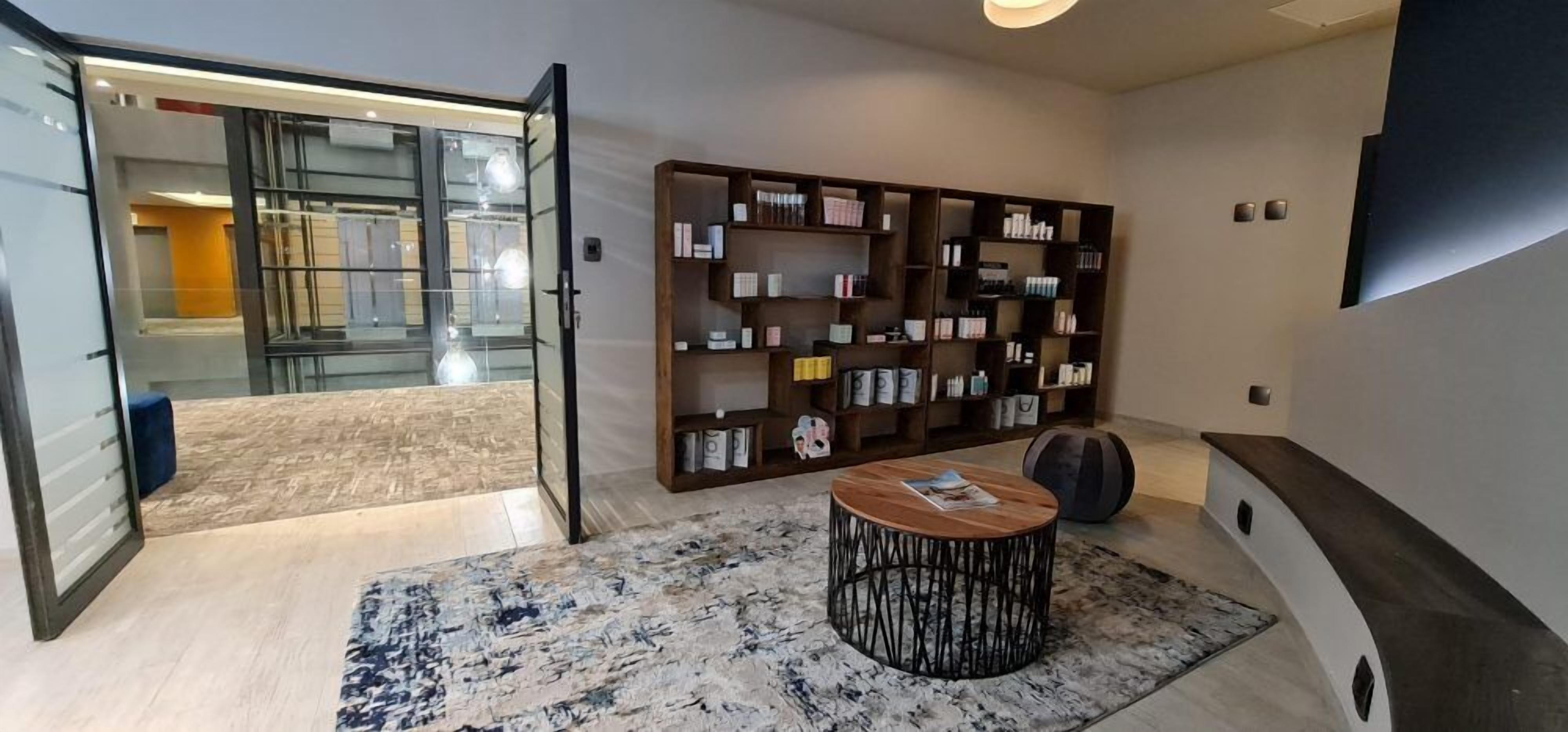 couples treatment room(s), body treatments, body wraps, body scrubs