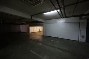 Free self parking