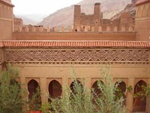 Exterior - Riad Berbèber Boutaghrar (Ighil N'Oumgoun)