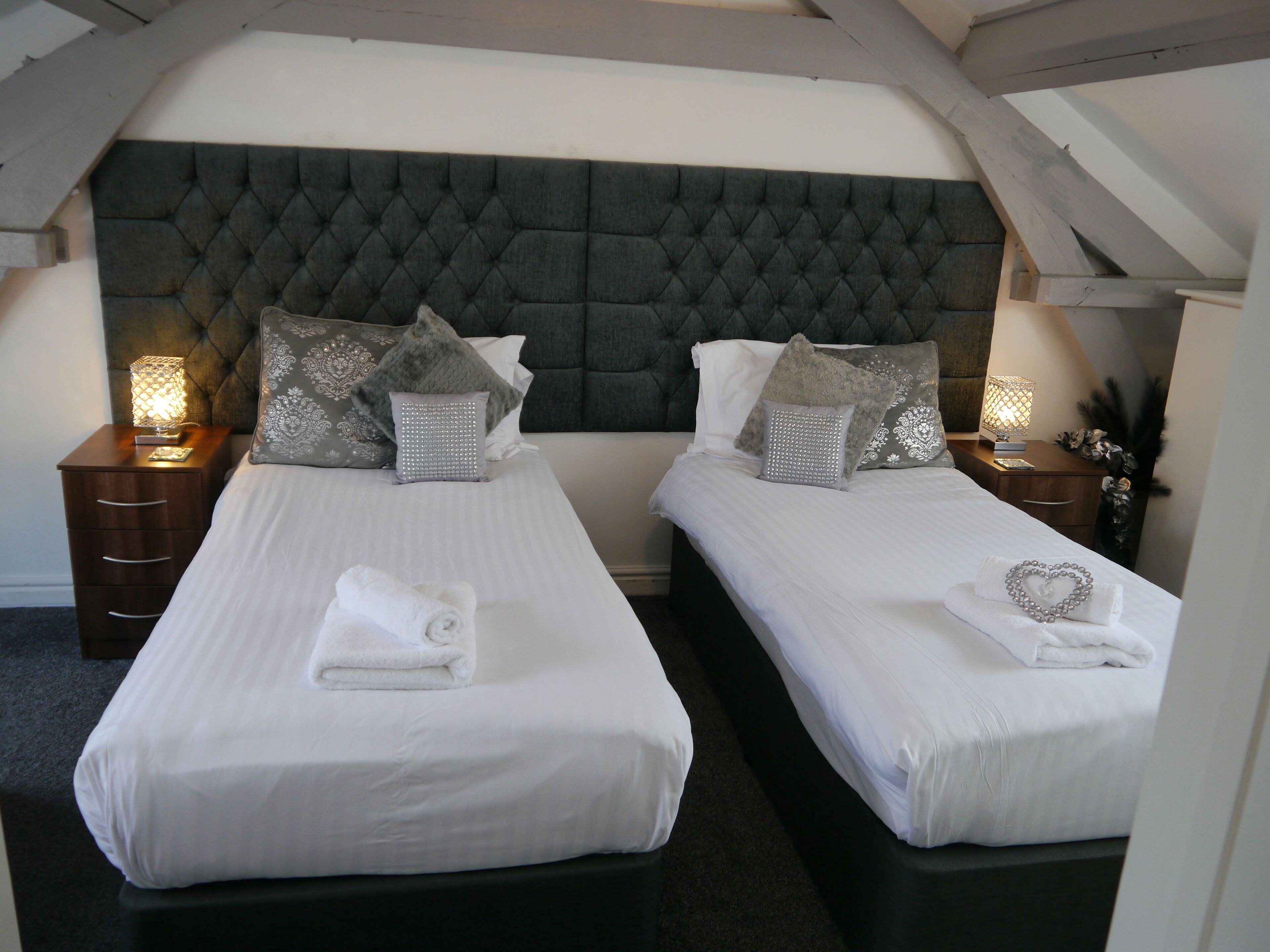 7 bedrooms, iron/ironing board, WiFi