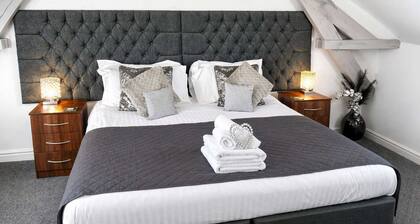 Hamlet Cottage - Sleeps 4 - Stratford upon Avon