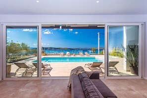 Outdoor pool, a heated pool - Luxurius Villa Aria with heated 45sqm pool, jacuzzi and seaview (Kaštel Gomilica)