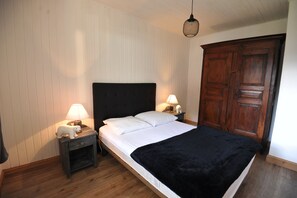 2 chambres, fer et planche Ă repasser, Wi-Fi gratuit