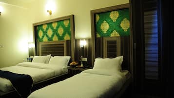 Chambre Triple Exécutive | 1 chambre, bureau, chambres insonorisées, Wi-Fi gratuit