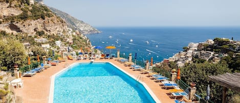 House | Pool | Outdoor pool