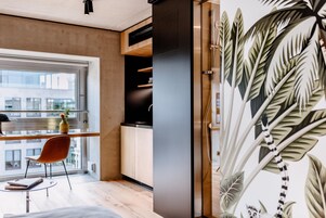 40-inch LED TV with digital channels, TV, MP3 dock