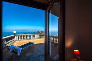 Ferienhaus | Balkon