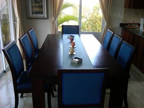 Villa (4 Bedrooms) | Private kitchen | Oven, stovetop, espresso maker, cookware/dishes/utensils