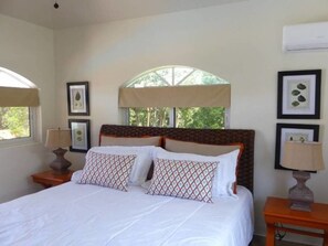 Villa (6 Bedrooms) | 6 soverom, strykejern/-brett, wi-fi og sengetøy