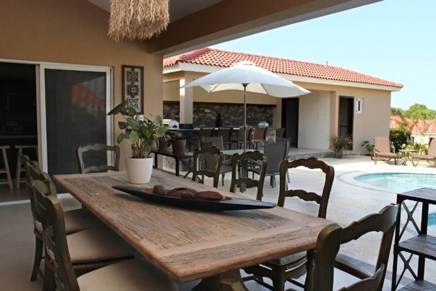 Villa (3 Bedrooms) | Balcony