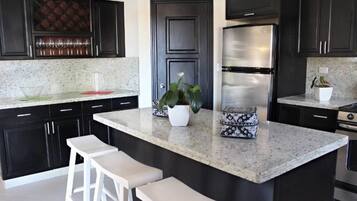 Villa (3 Bedrooms) | Private kitchen | Oven, stovetop, espresso maker, cookware/dishes/utensils