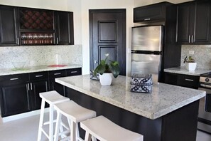 Villa (3 Bedrooms) | Private kitchen | Oven, stovetop, espresso maker, cookware/dishes/utensils - Gorgeous 3 Bedroom Great for a Relaxing Vacation (Sosúa)