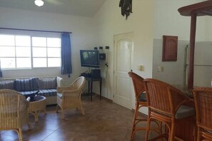 TV - Sosua Vacation Villa Rental Near Everything! (Sosúa)